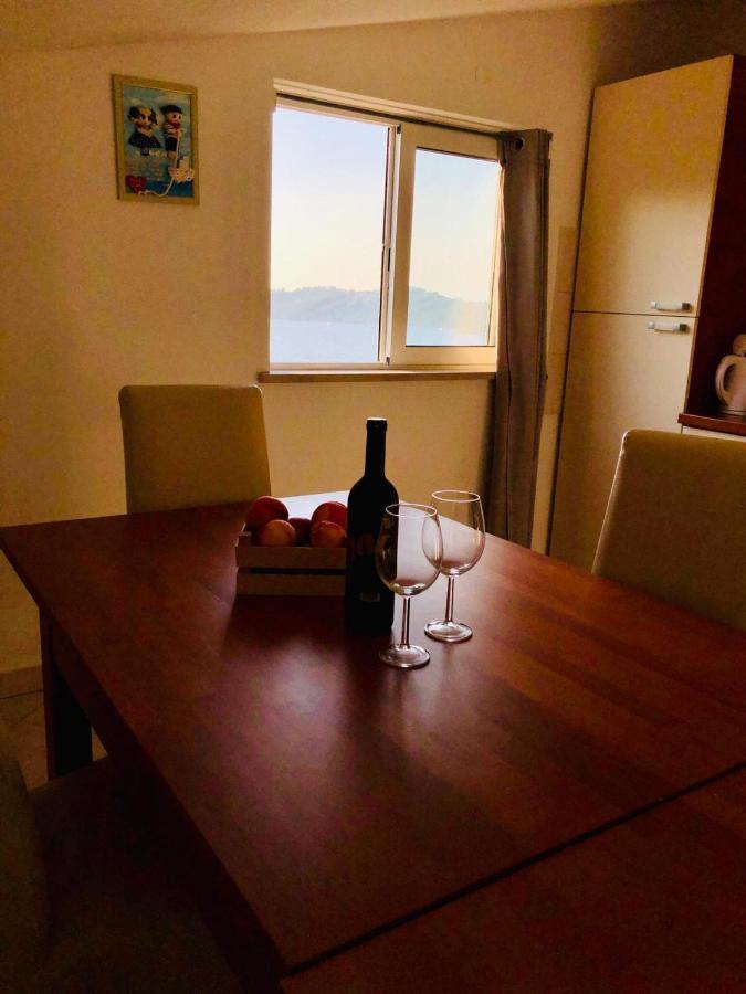 Apartments Mare Kneza Екстер'єр фото