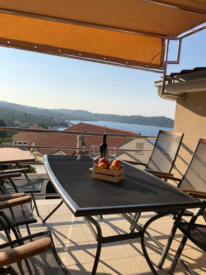 Apartments Mare Kneza Екстер'єр фото